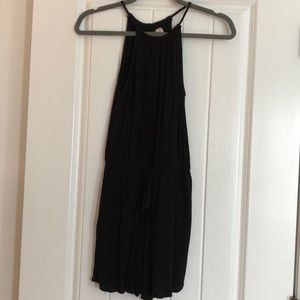 Black romper XS